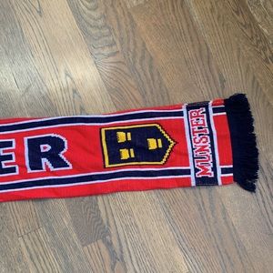 ☘️ 🇮🇪 New! Munster Lions Rugby Scarf